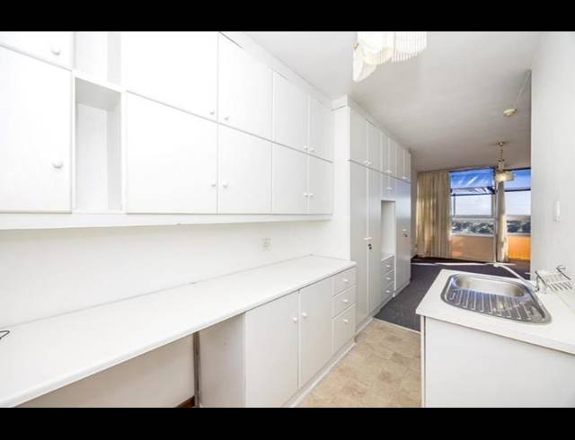 1 BEDROOM APARTMENT FOR SALE IN TOWNSEND ESTATE